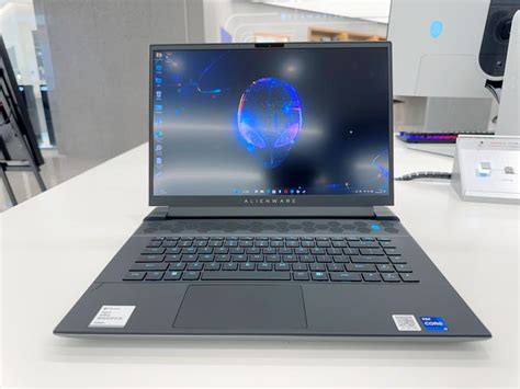 Alienware M16 Shipping Box 的图像结果