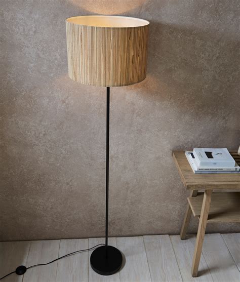 Natural Seagrass Shaded Floor Lamp with Matt Black Base Ideal for ...