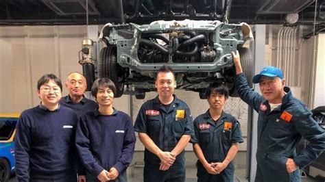 Follow the build progress of the world's most expensive "new" Honda ...