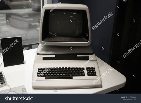 Commodore Computer Display 的图像结果