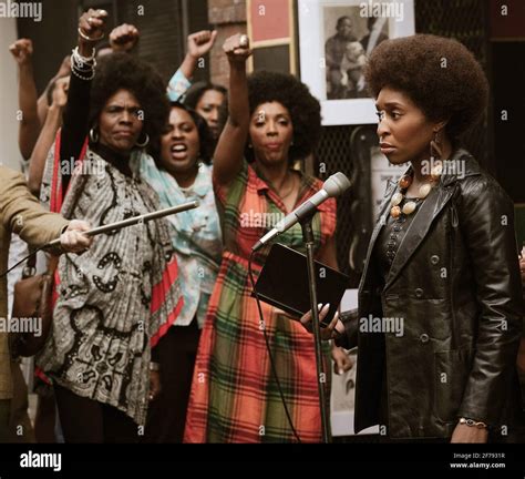 GENIUS, (aka GENIUS: ARETHA), Cynthia Erivo als Aretha Franklin (rechts ...