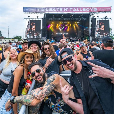 Clinton gets ready for Tailgate N’ Tallboys fest