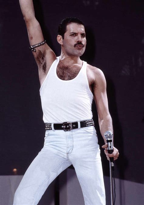 Inside Freddie Mercury's Final Days and Death at 45 from AIDS | PEOPLE.com