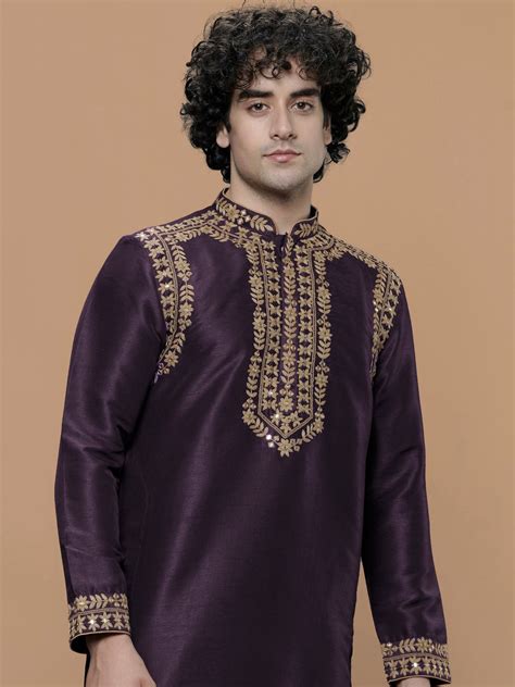 Men's Wine Embroidered Kurta – Maahi Fabs