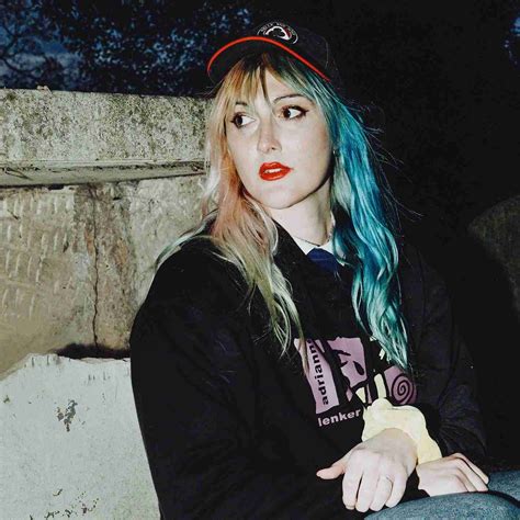 Today's New Noise: jasmine.4.t – New Noise Magazine