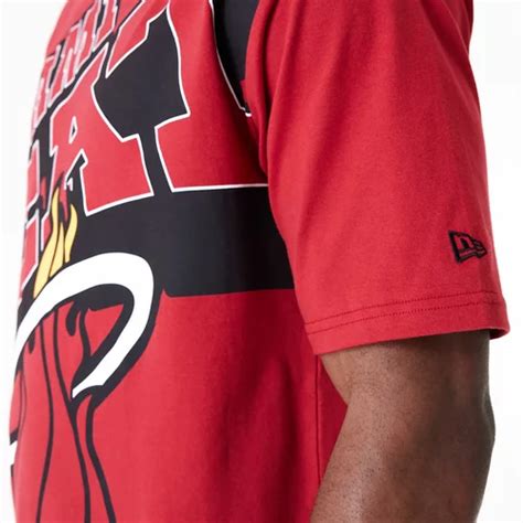 New Era - Miami Heat NBA Large Wordmark Dark Oversized T-Shirt 'Red' - NBA