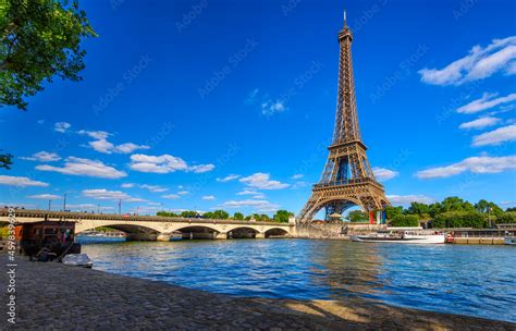 Paris Vector Art Wallpaper Recipe Product Wallpaper PNG HD Vector