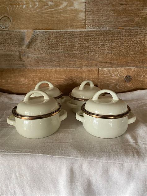 Mini Dutch Oven Set - Vintage Decor From Memories Ago