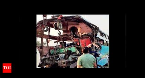 Lack of cameras, lights and patrolling: What makes Yamuna Expressway a ...