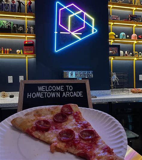 Six Points Pizza (@sixpointspizza) • Instagram photos and videos