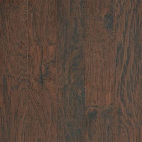 Kingsford in Rustic Rye Chestnut - RevWood Essentials | Mohawk Builder ...