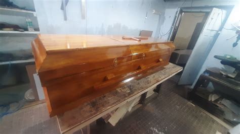 COFFIN BOX MAKERS IN HYDERABAD and secunderabad funeral coffin casket ...