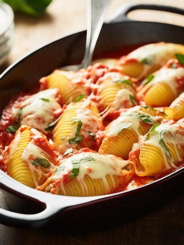 Creamy Cheese-Stuffed Jumbo Shells