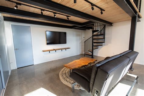 Convert Garage Room 的图像结果