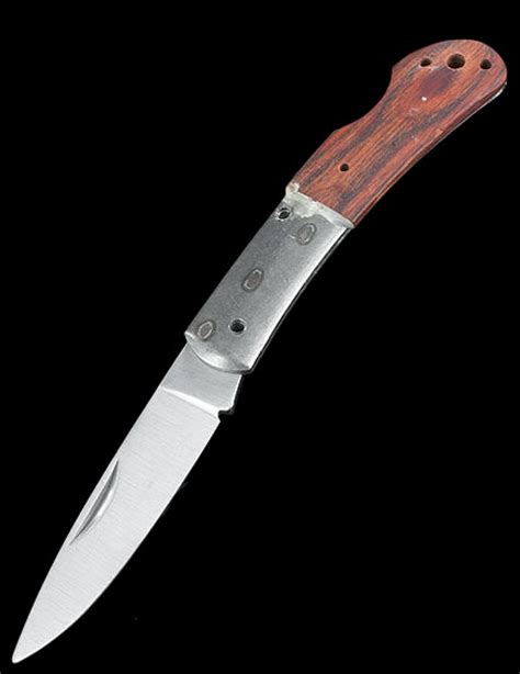 Your Guide To Rough Rider Knives - Heinnie Haynes