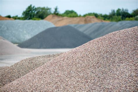 A Guide to Different Types of Gravel | Serbu Sand & Gravel