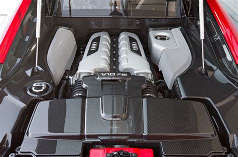 2014-Audi-R8-V10-Plus-engine - Motor Trend en Español