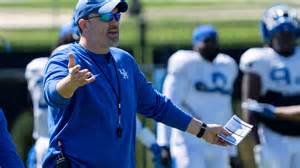 Kentucky football assistants' salaries: USA TODAY Sports database