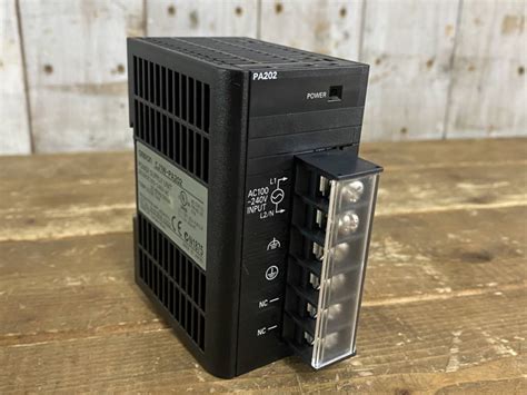 100％の保証 Coleman 5317 Series Collapsible Battery-Powered Camping Lantern ...