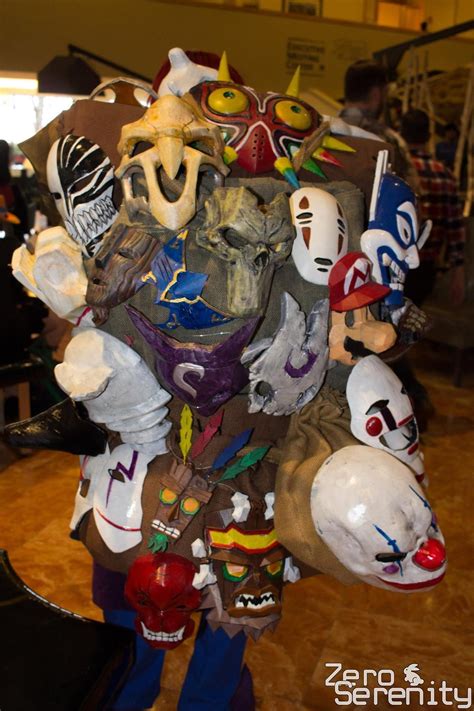 Happy Mask Salesman Cosplay