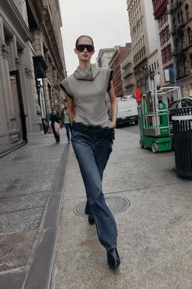 HOUNDSTOOTH LACE TOP - Black / Ecru | ZARA India