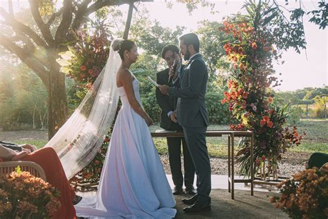 Amor e emoção marcam cerimônia de casamento de Victoria Medeiros e John Porto - Portal IN ...