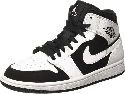 Amazon.com | Nike Men's Air Jordan 1 Mid Basketball Shoes, Black/White ...