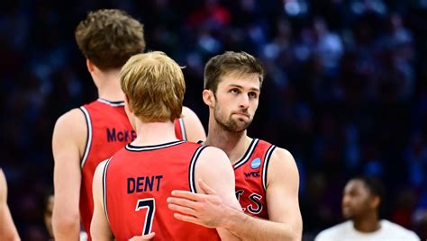Augustas Marčiulionis battles back from injury and signs with LA Lakers ...