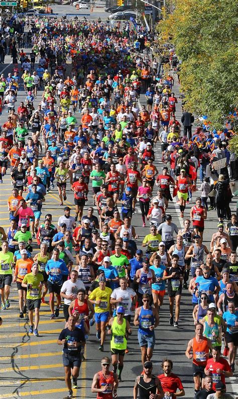 Why run a marathon? Pro-athletes and psychologists explain - ABC News