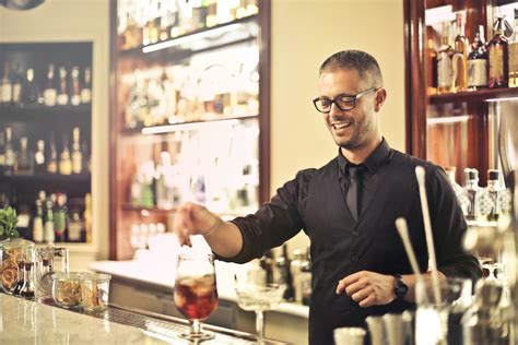 Experienced bartender Job Application - amoreaberdare.com