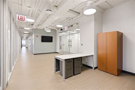 300 S Wacker Dr, Chicago, IL 60606 - 300 South Wacker | LoopNet