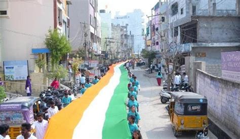 National flag rally | రామకృష్ణ విద్యా సంస్థల ఆధ్వర్యంలో భారీ జాతీయ పతాక ...