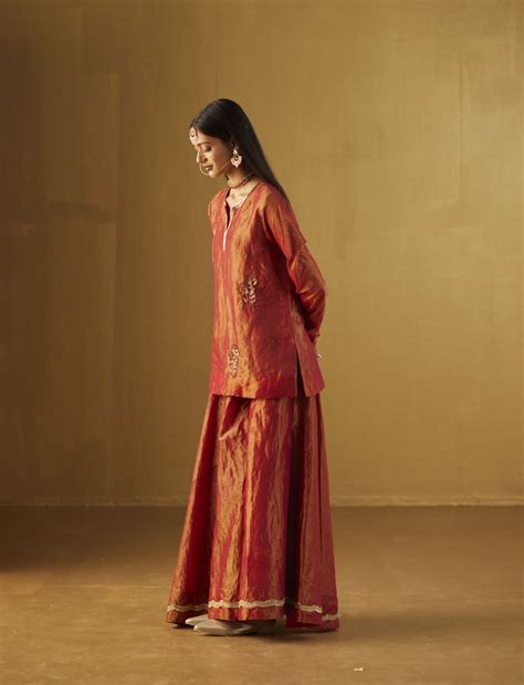 Shorshe designer clothes | Elanstore