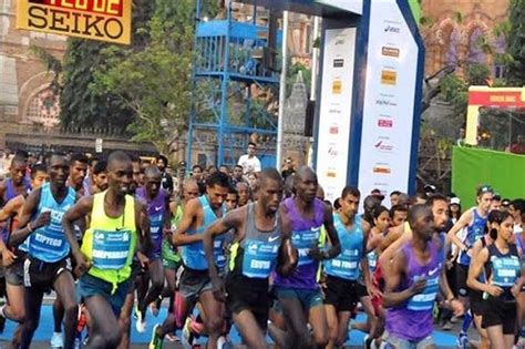 पेसमेकर किप्केटेर ने नए रिकार्ड के साथ जीती मैराथन - pacemaker kipketer ...