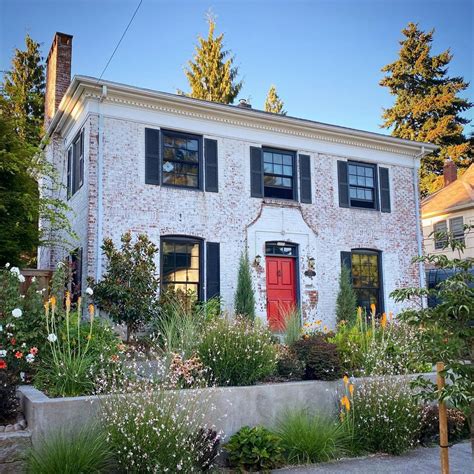 What Is a Federal Style House?