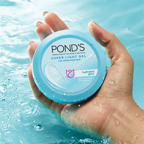 Ponds Super Light Gel Oil Free Moisturiser, 50 ml Price, Uses, Side ...