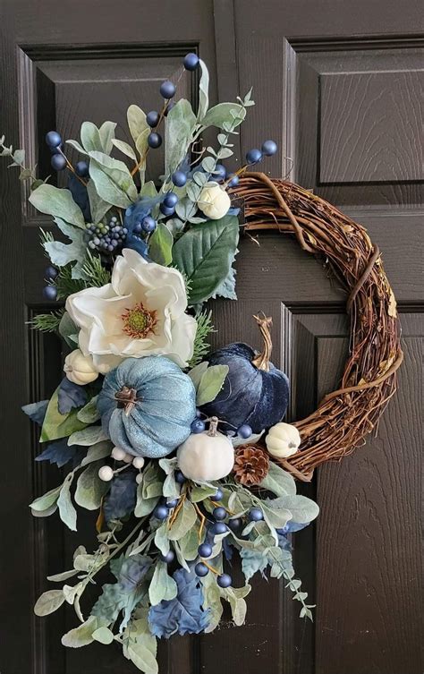 Pin by Diana Thomas on Fall wreaths | Fall decor wreaths, Floral door ...