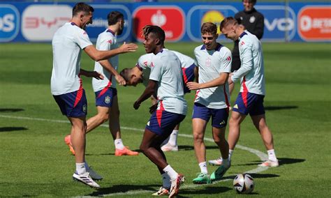 High-scoring Spain faces Kylian Mbappé's France with a spot in the Euro ...