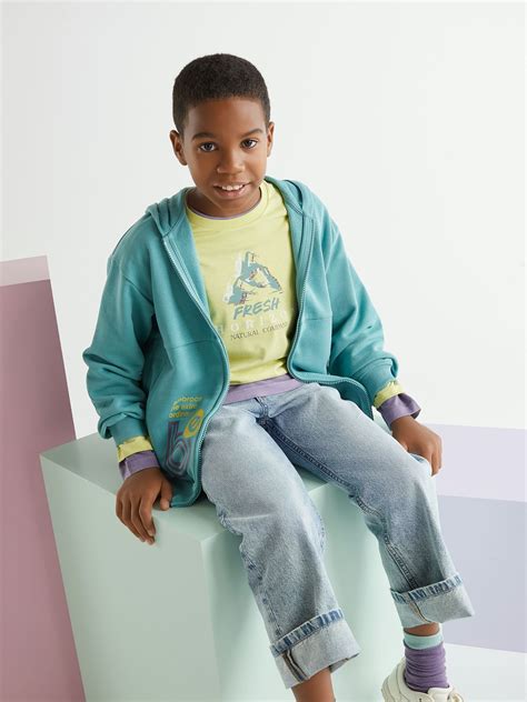 Buy Premium Mens Latest Collection Online in India | UCB – United Colors of Benetton Store