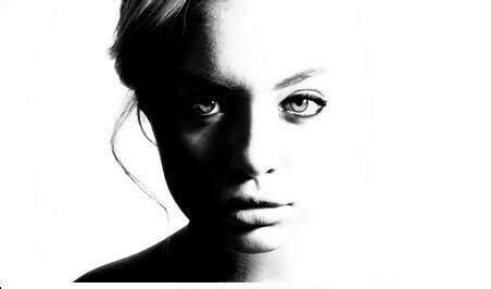 Pls someone draw me a high contrast picture. - Brainly.in