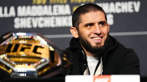 Islam Makhachev Jokingly Invites Crowd to Dagestan Ahead of UFC 322