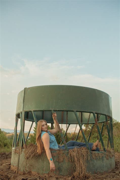 Jon Stork at Dosey Doe Big Barn w/ opener SJ McDonald at Dosey Doe ...
