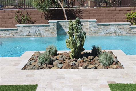 The Best Plants And Shrubs For Saltwater Pools - Shasta Pools