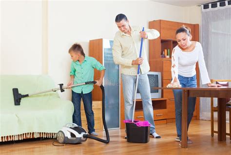 一个人在家里做清洁，怎么才可以非常干净而且比较省力？ - 知乎