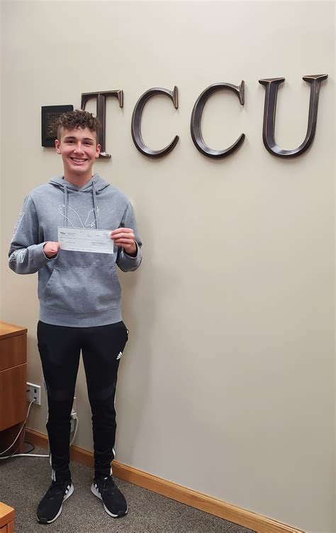 Scholarship Program - Taylorville Community Credit Union