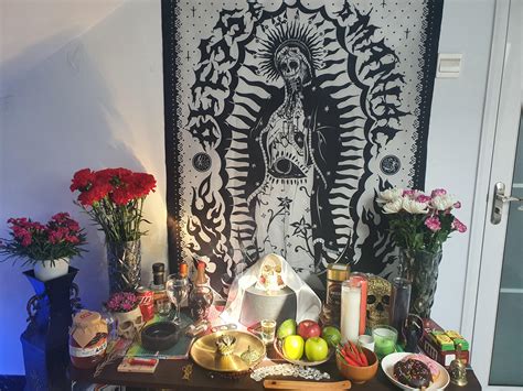 Madrina in the morning sunshine 💖 : r/SantaMuerte