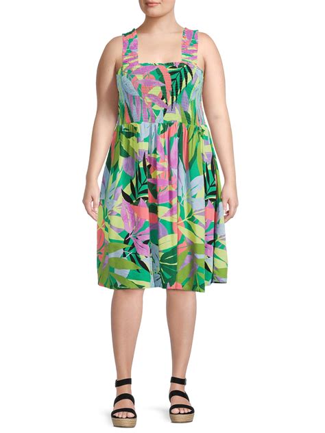 Terra & Sky Women's Plus Size Smocked Sun Dress - Walmart.com
