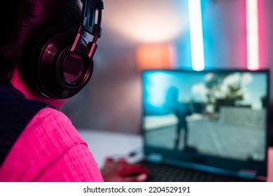 Laptop Computer Games 的图像结果