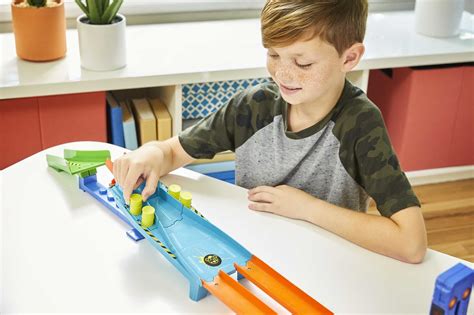 Buy Hot Wheels Fast & Furious Spy Racers Drag Race Eliminator Toy Track ...