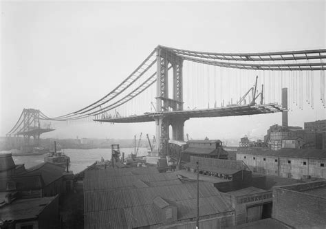 Construction of the Brooklyn Bridge Took 14 Years—And Multiple Lives | HISTORY - when was built brooklyn bridge